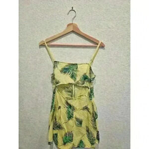 Asos Yellos Viscouse Romper Size 6.